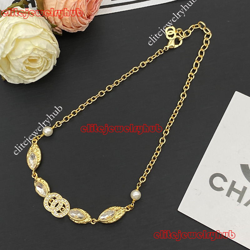 CH CC Jewelry Classic Light Luxury Fashion Niche Trendy Versatile Letter Double O White Brick Necklace Channel Necklace