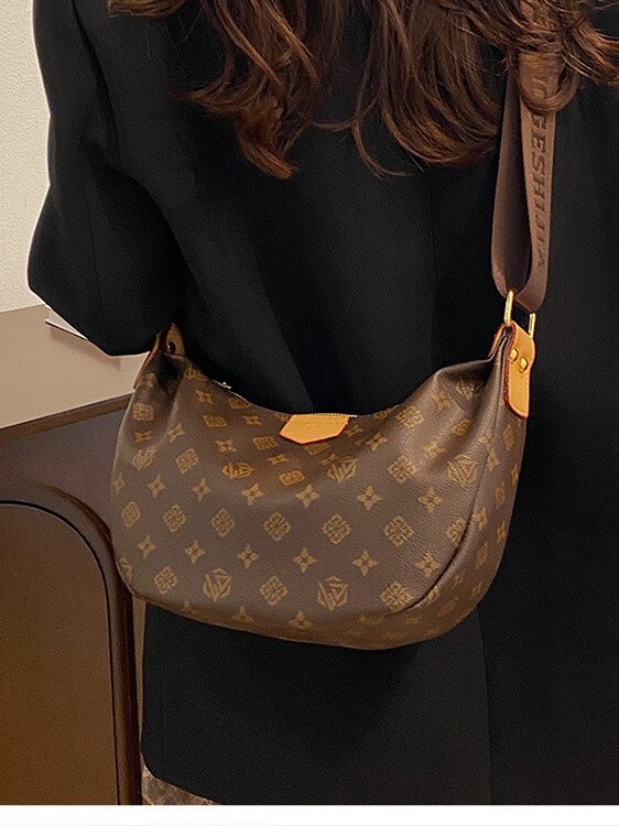 Luxury Brand Designer Bag Retro Fashionable Light Luxury Women's Underarm 2026 New Model High-End Large Capacity Dumpling Single Shoulder Cross