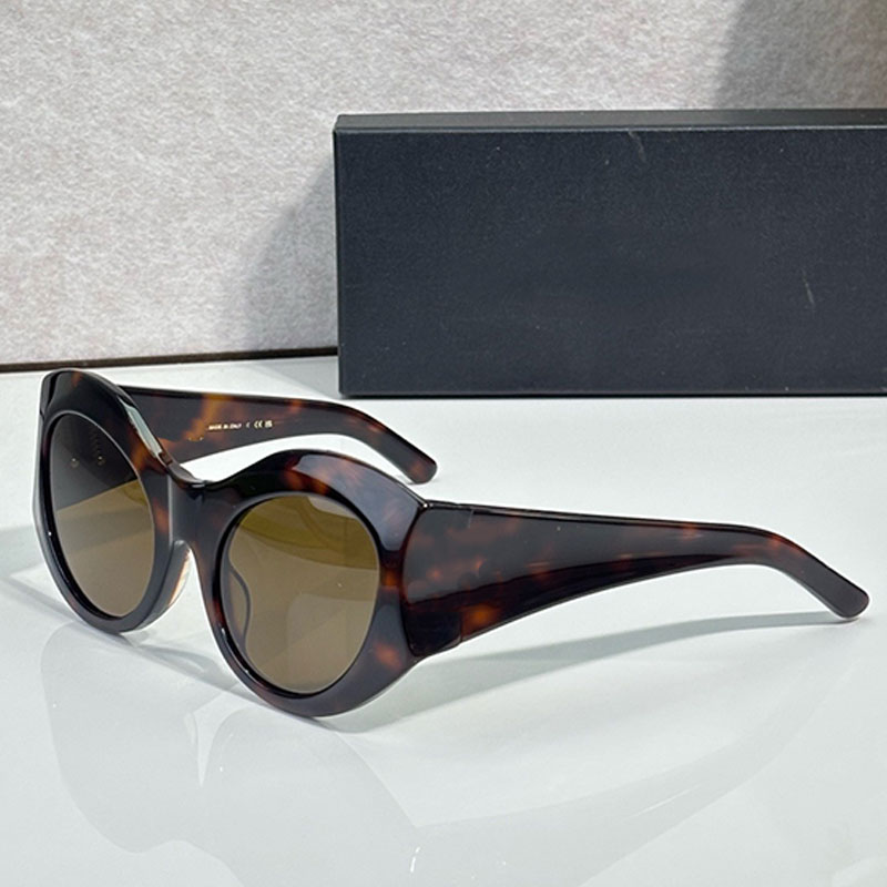 Womens Oversized Circular Cat Eye Sunglasses Retro Tortoiseshell Thick Frame UV400 Protective Brown Lenses Fashionable Y2K Style Sunglasses Party Gl