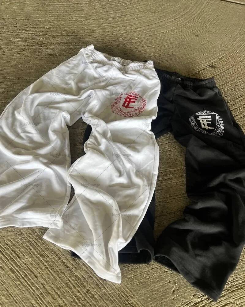 American Retro Baggy Straight Pants New High Street Trendy Designer Fashion Streetwear Trousers Men Y2k Harajuku Casual Loose Sweatpants Women