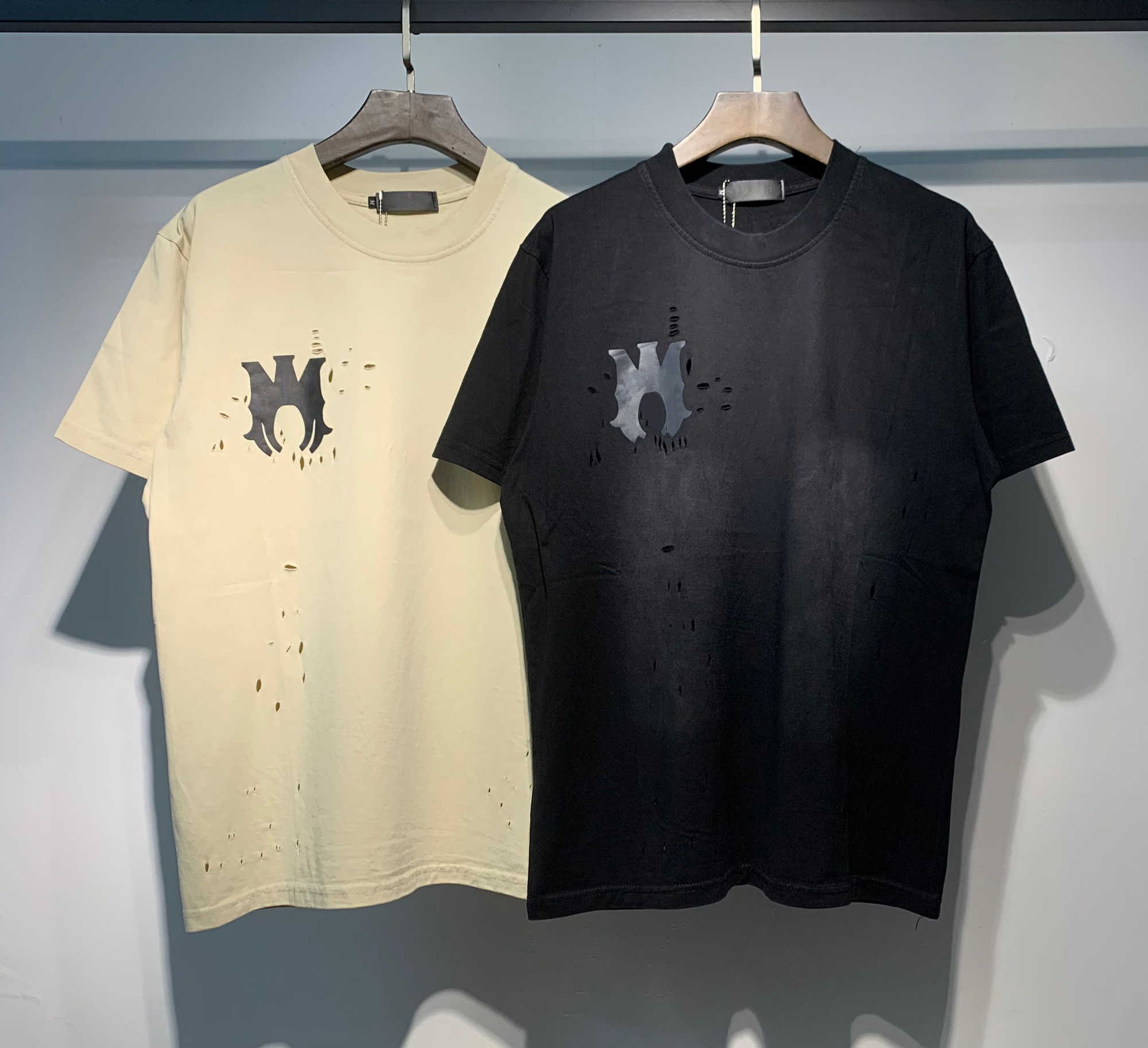 2026 5A Designer T Shirt Men Summer Graphic T Shirt Loose Fashion Man Tees Popular Women's Loose Letters Print Tops Cotton Casual High Street s