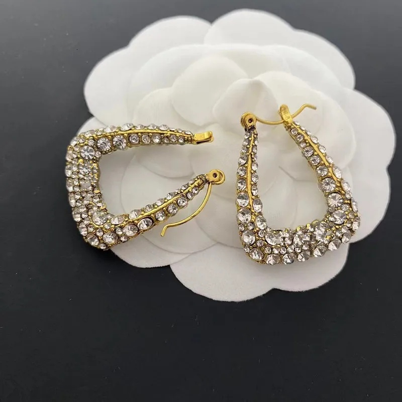 Boucle d'oreille en acier titane pour femme exquise simple mode C diamant bague dame boucles d'oreilles bijoux cadeau avec boîte 444OK
