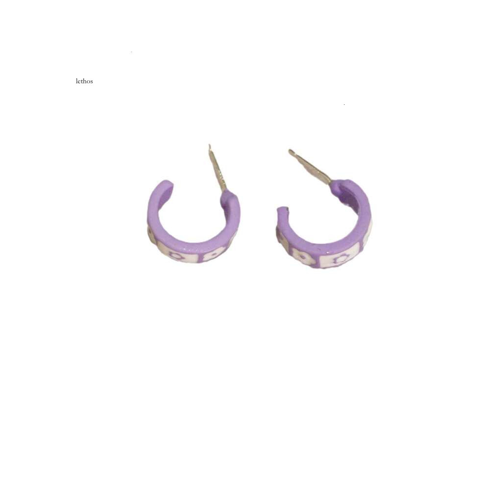 Compact, elegant, simple, everyday C-shaped floral hoop for women, trendy Korean style, niche design earrings