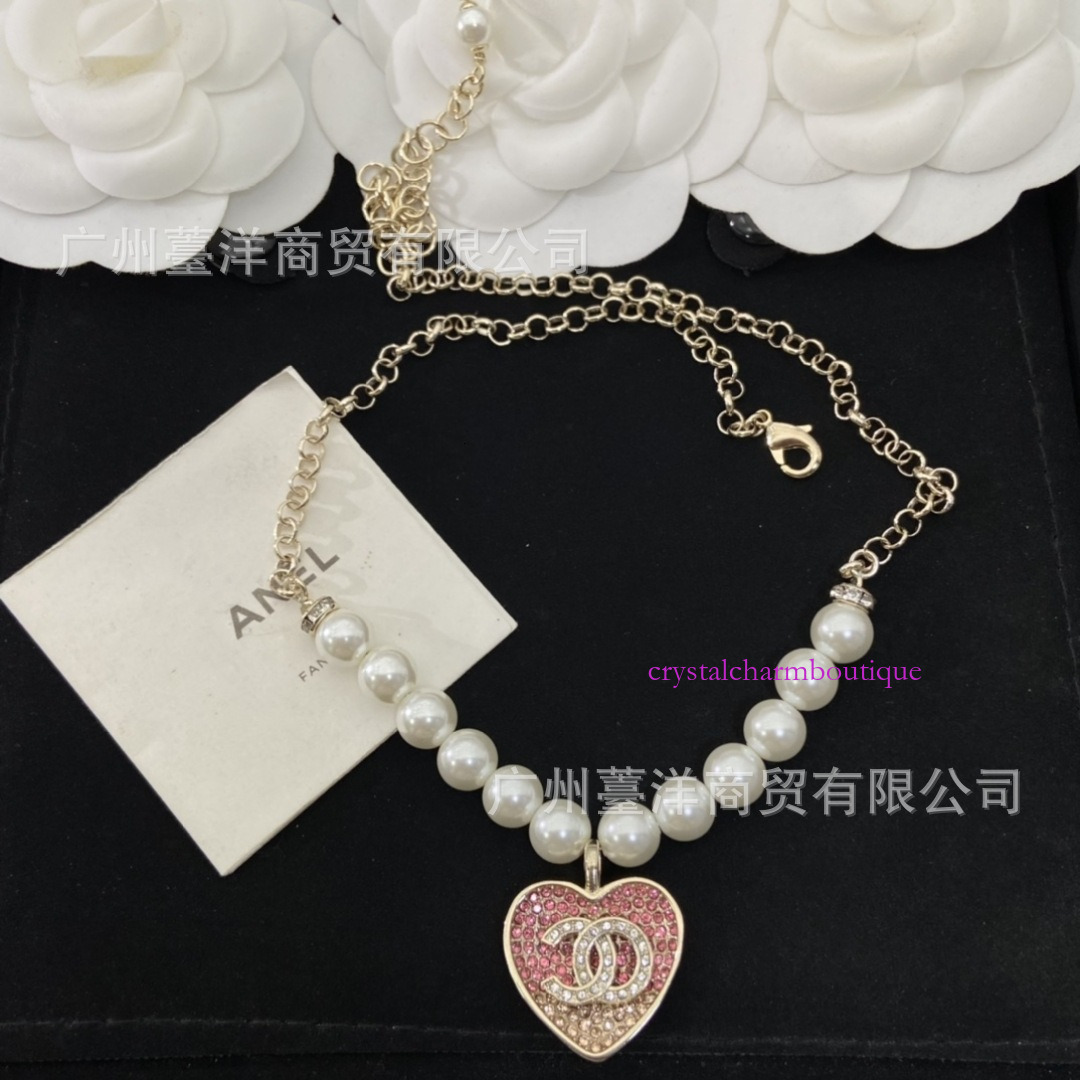 cc Necklace High end style gradient heart pearl necklace for women sweet pink heart shaped collarbone chain