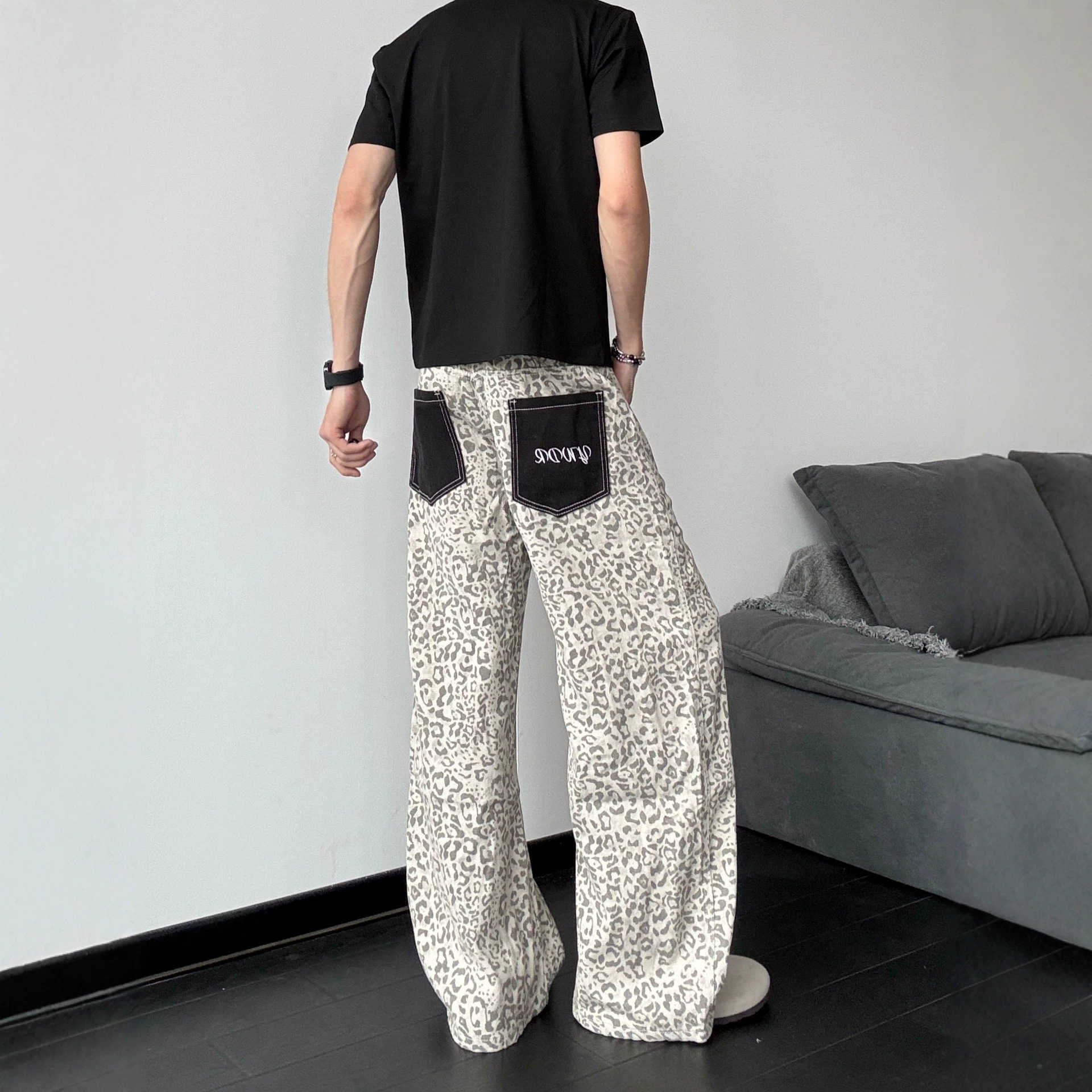 American-style trendy leopard print patchwork jeans for women and men 2026 summer new high-end design wide-leg curved casual pants S260804GYNK