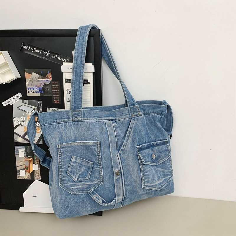 Upcycled Denim Tote Bag Women's Vintage Washed Jean Fabric Large Capacity Casual Shoulder Crossbody Bag H260805