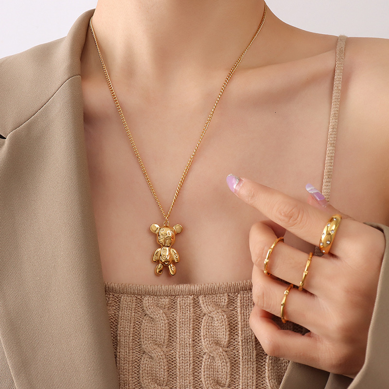 style light luxury ins minimalist letter bear necklace, titanium steel plated with 18K real gold, trendy fashion jewelry