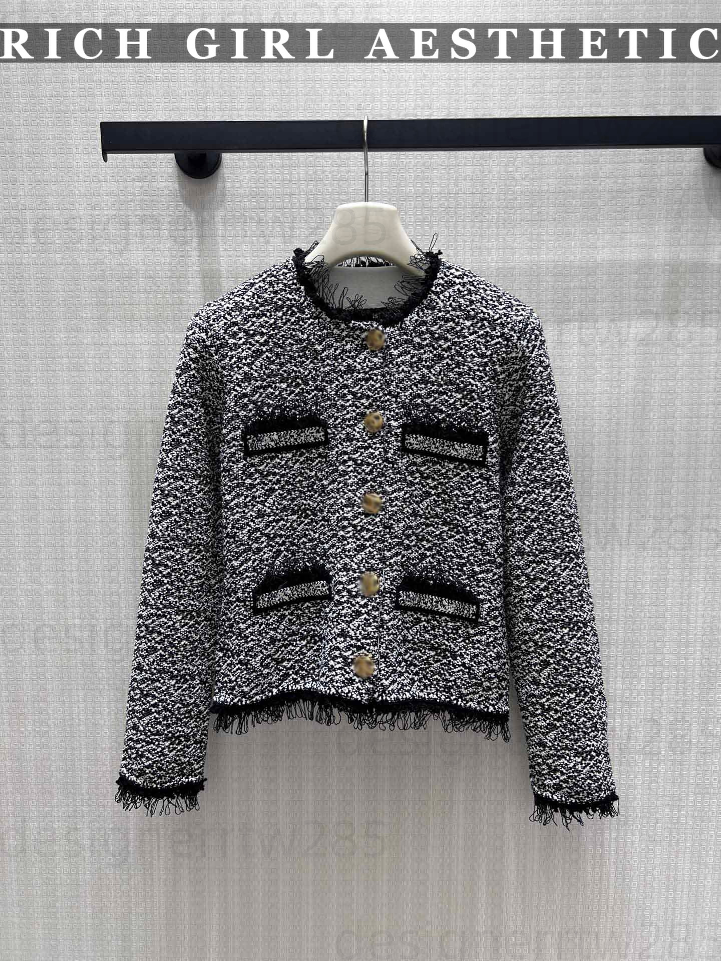CC jackets womens black Tweed Jacket designer clothes women with Brand logo Fringe Trim Gold Button Collarless Plaid Suit Coat French Chic Elegant W