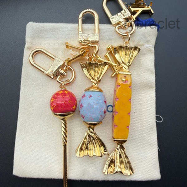 Designer Keychains 2026 designer keychain women V Letters designers keychain 20styles wallet rabbit top llavero Car Key Chain men Buckle jewelry Key