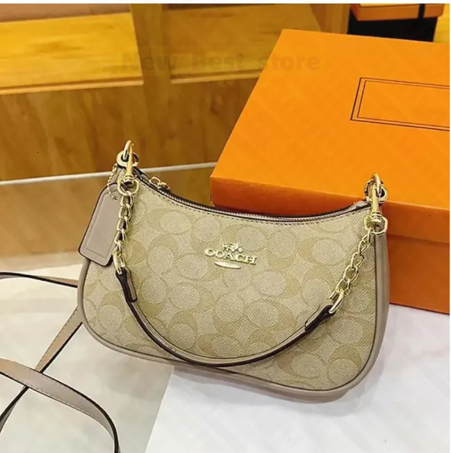 2026 NEW Designer Teri Shoulder Luxury Purse Crossbody Solid Color Vintage Women's Tote High Quality Leather Underarm Large Capacity Cha c 348