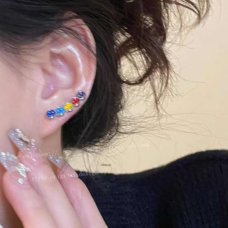 Rainbow Smile for Women Single Row Smiley Face 2025 New Style Elegant Earrings Simple Internet Celebrity Versatile Ear Jewelry
