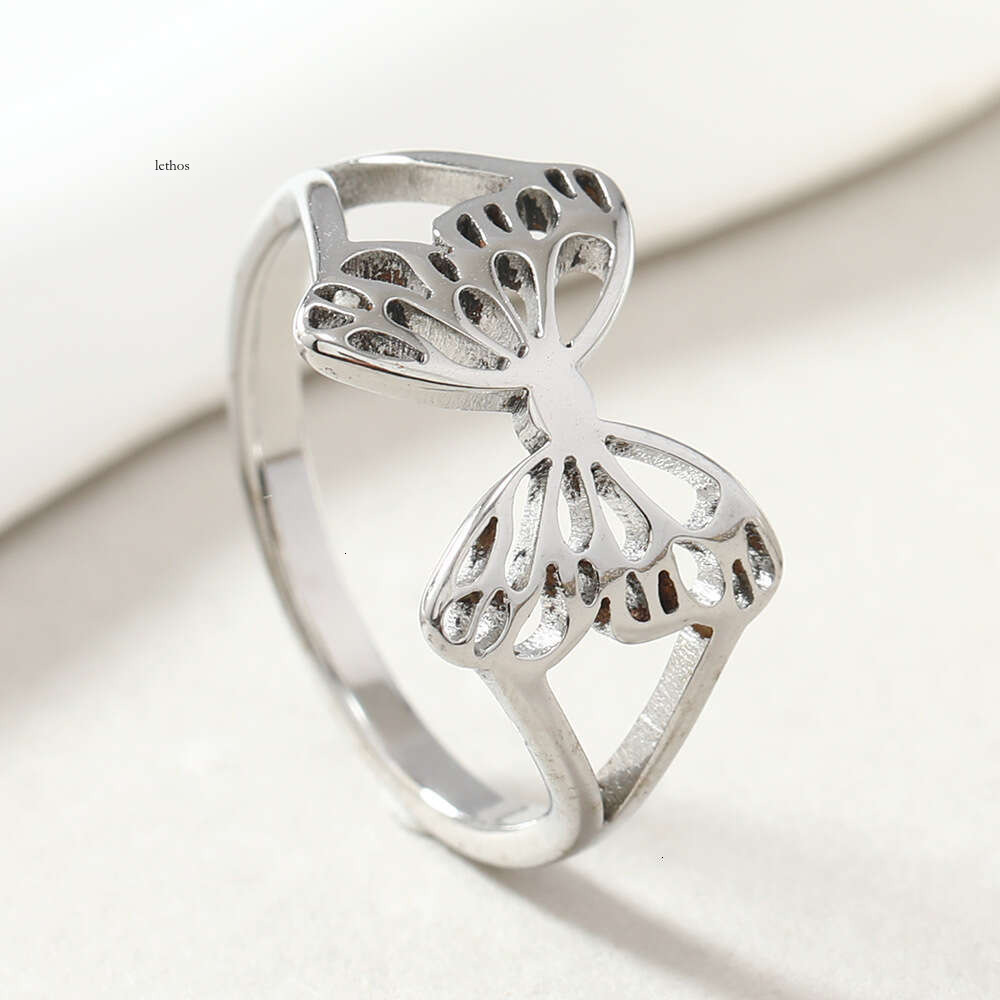 creative personalized fashion titanium cut-out hollow butterfly couple's ring 925 Sterling Silver 18K Gold jewelry factory