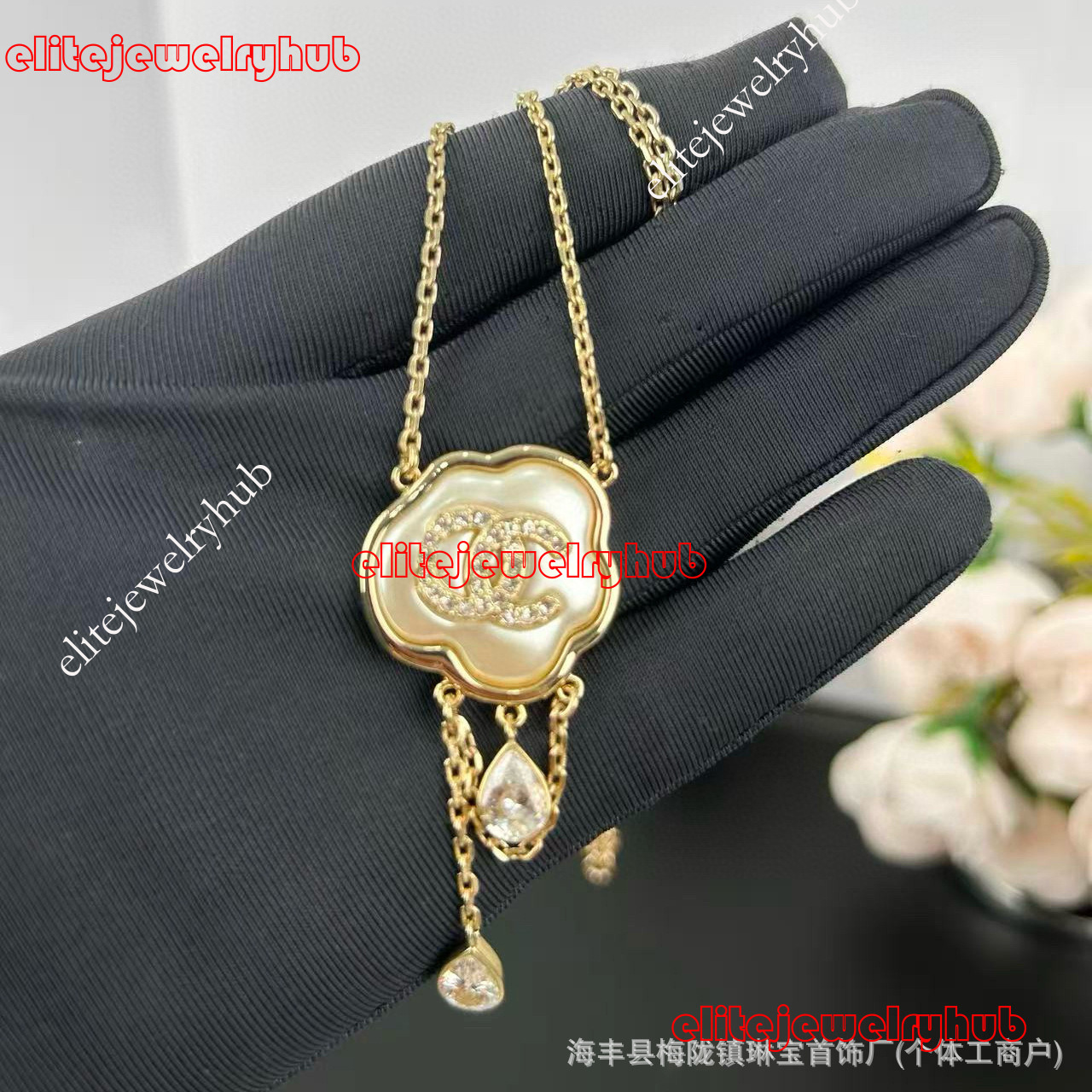 CH CC Jewelry 25 Fashionable Cloud Necklace Earrings Stylish Versatile Elegant Light Luxury Water Drop White Diamond Choker Channel Necklace