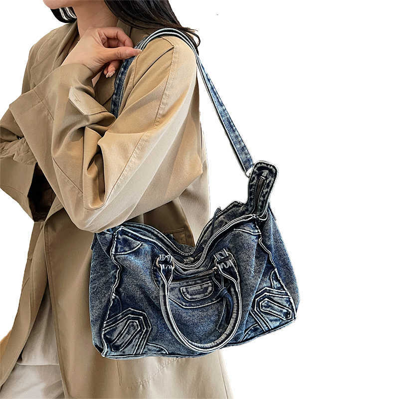 Tote Denim Vintage Bag WAshed With Detail American Style Large Capacity Shoulder Bag For Women Y2k Motorcycle Bag H260805