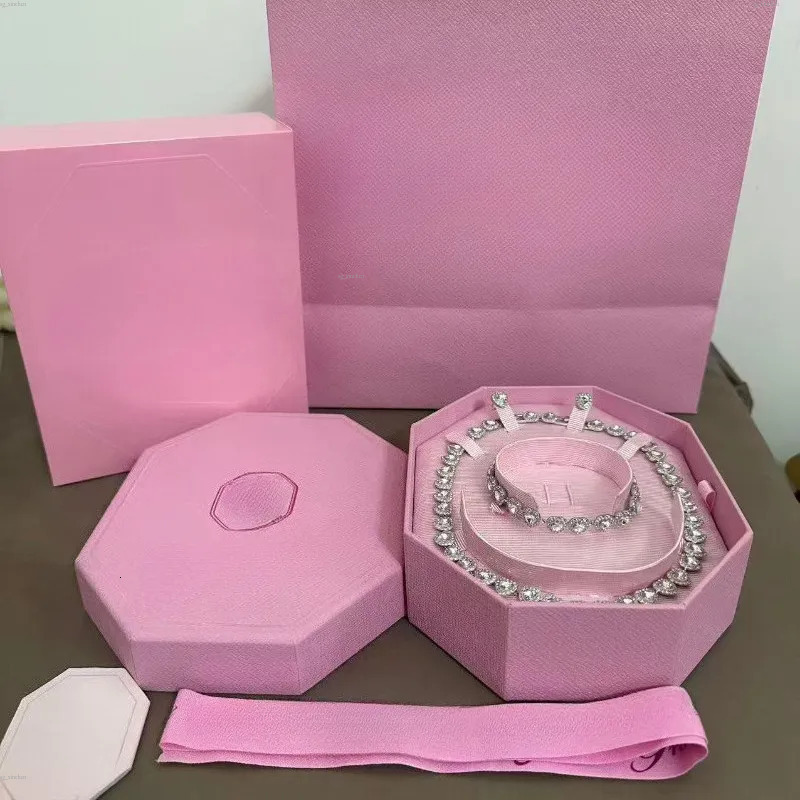 Collier de luxe en cristal d'Autriche coeur d'amour Y designer gland pour femme femme chaîne de perles coeurs doux colliers ras du cou bijoux ave
