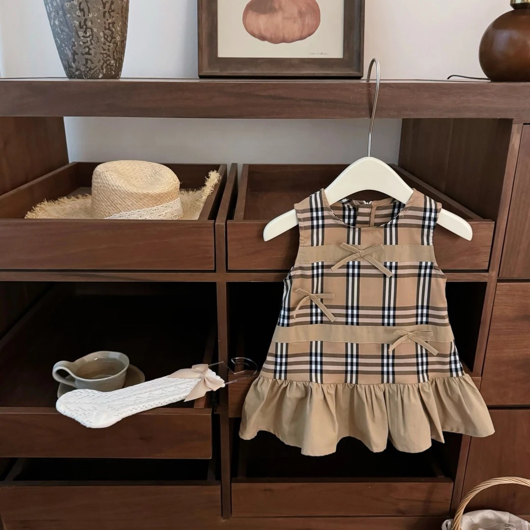 2026 new Summer Kids Brown Old Money Collection! Classic Plaid Princess Dress for Little Girls with Bow Preppy Style