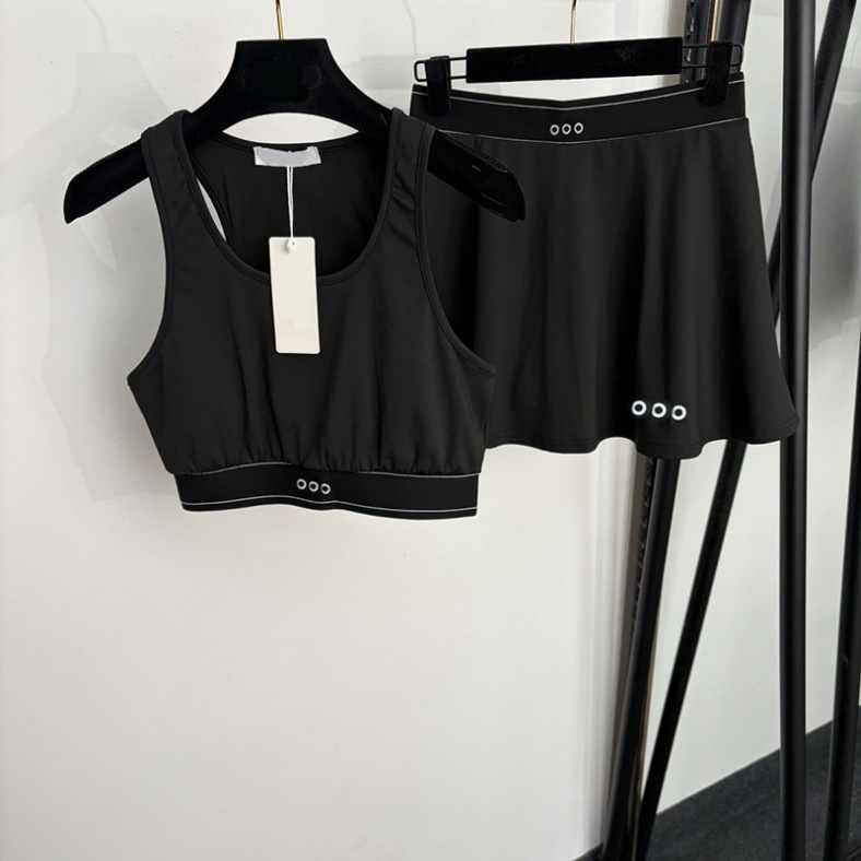Sexy Workout Black Skort Set For Women Mini Push Up Cropped Tight Sleeveless Vests Summer Breathable Sporty Yoga Skorts