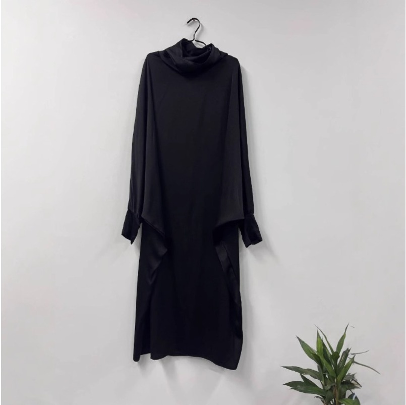 (1981) New Solid Color Long-sleeved Loose Long Robe Dress