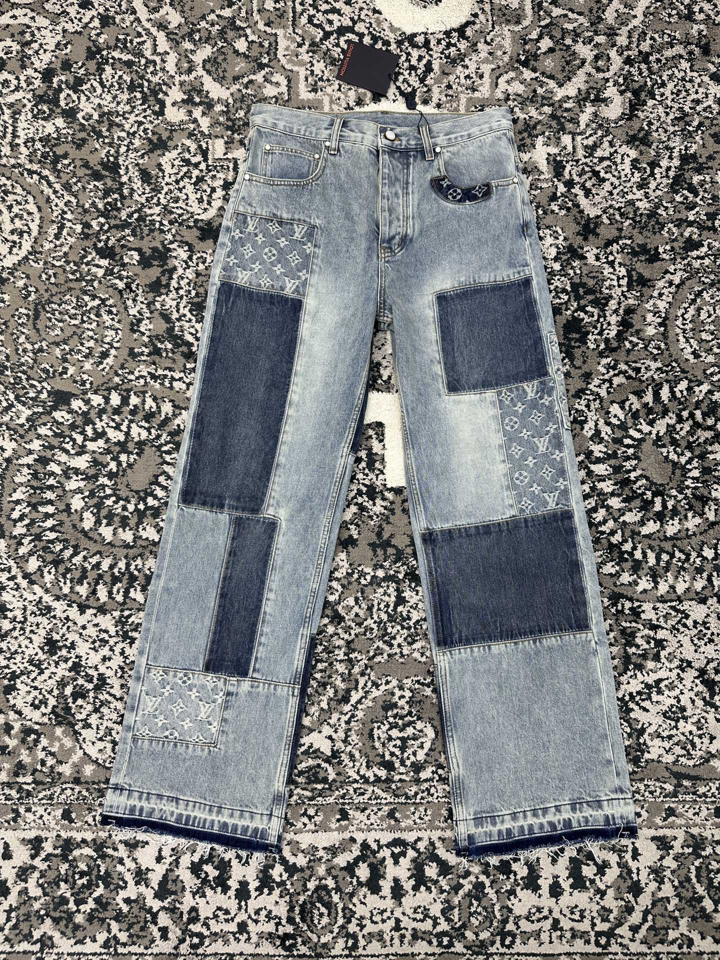2026 fall new arrival Mens distressed ripped skinny luxury letter designer jeans ~ US SIZE 30-38 jeans ~ beautiful mens slim moto biker causal denim