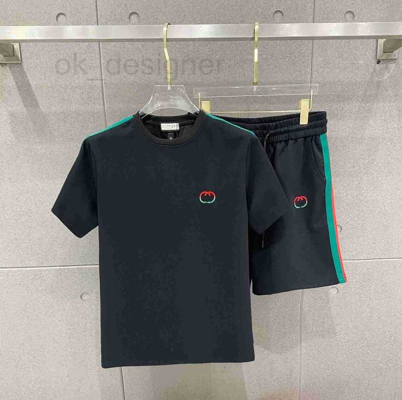 Men's Tracksuits Designer 2026ss Spring/Summer New Fashionable Casual Short sleeved Shorts Set High end UXX4