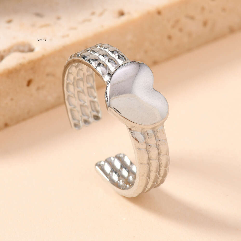 Hip Hop Style personalized 925 Sterling Silver 14K Gold for women minimalist oil-pressed hemp rope heart-shaped open rings couple rings wholesale