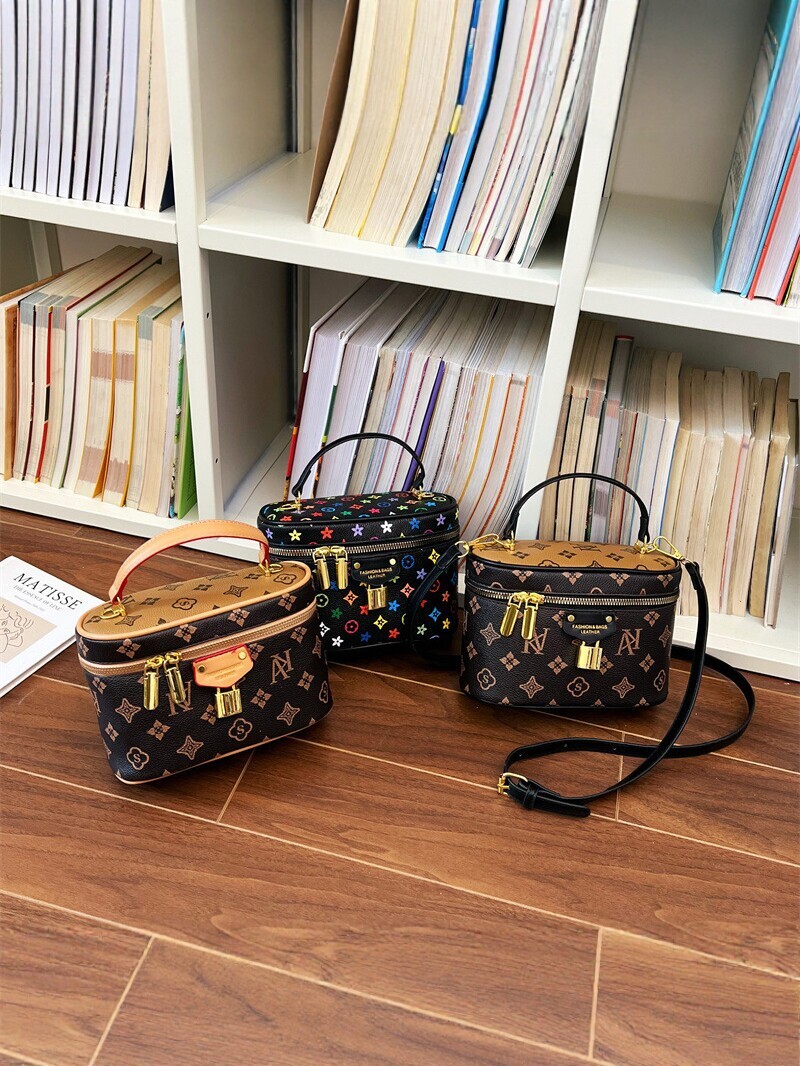 Luxury Brand Designer Bag New Vintage Print Crossbody Fashionable And Versatile Shoulder Bag, High-End Commuter Large-Capacity Women's Handbag