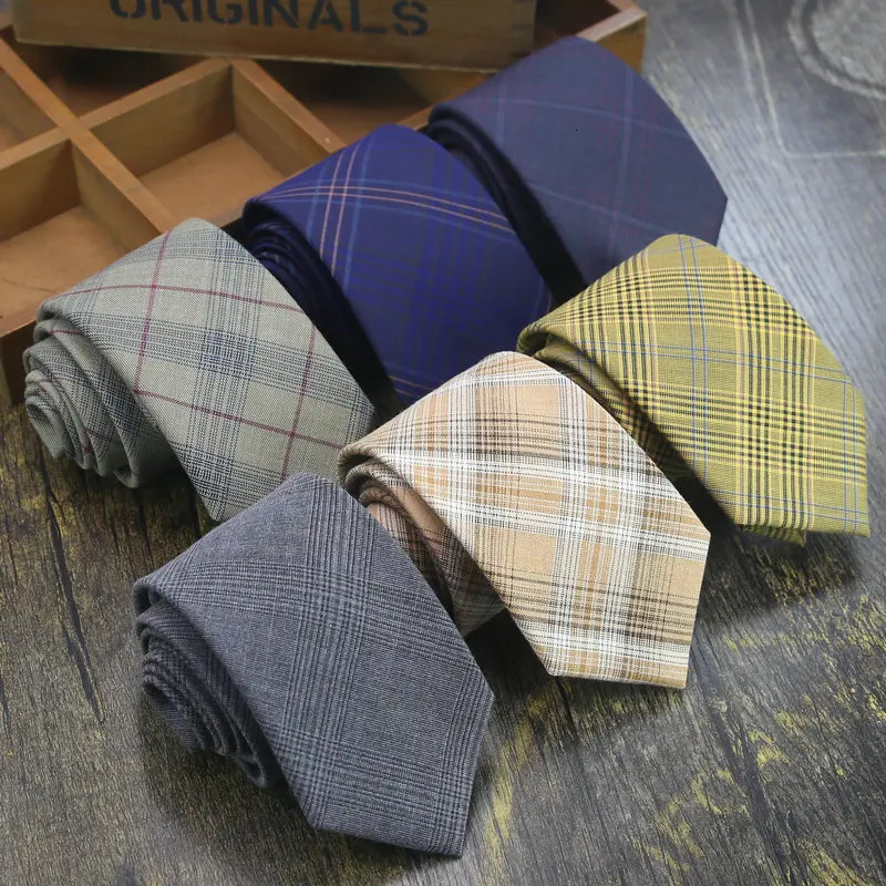 8cm Fashion Wool Neck Ties For Men Winter Daily Neckwear Classic Grey Navy Plaid Neckties Wedding Party Suit Soft Tie Cravat 260731