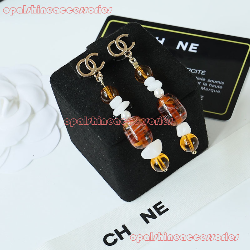 CHANNEL Earring New 26 Handmade Amber White Bead Earrings Elegant and Full of Layered Style Women's S Sier Earrings CC