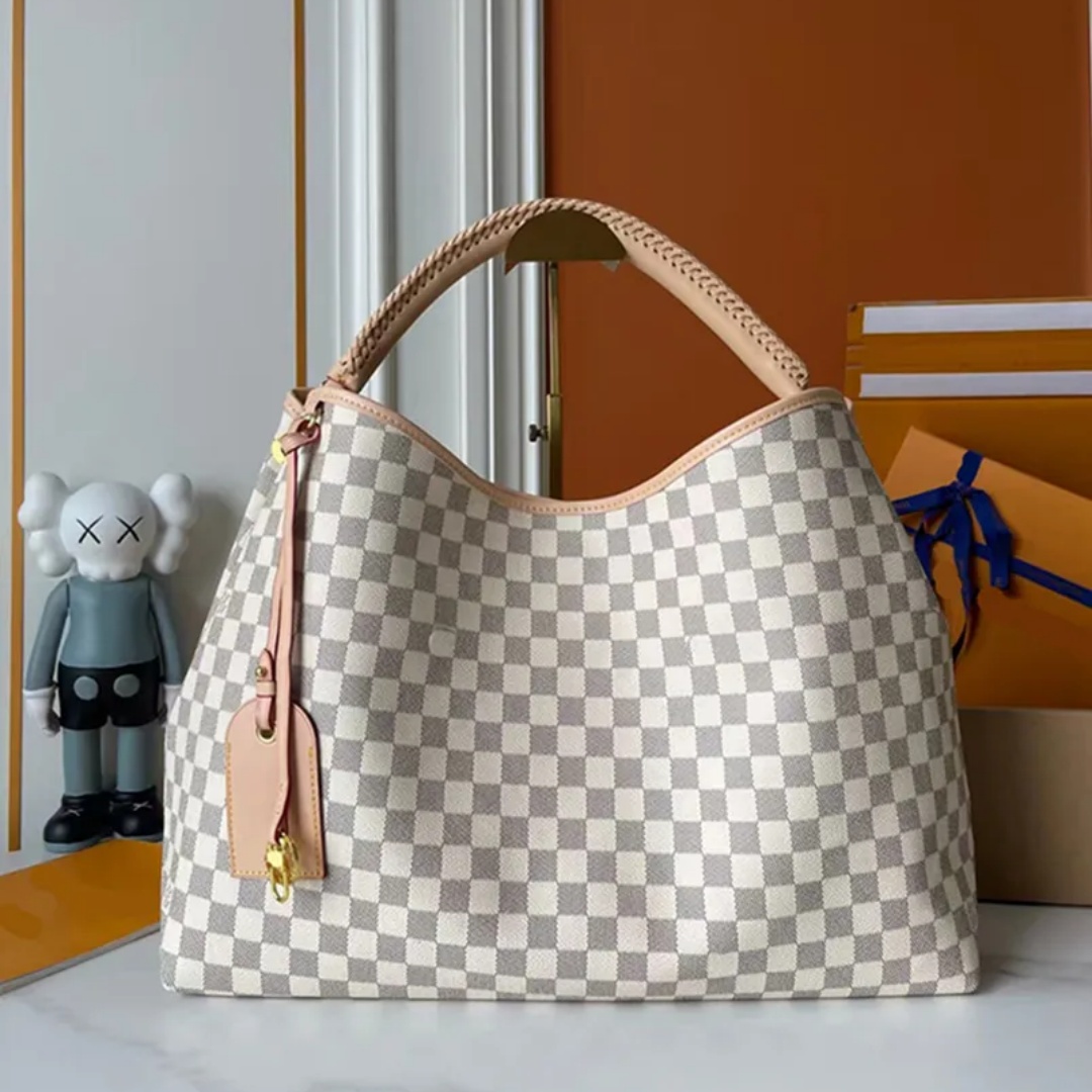 Designer Embossed Flower Large Capacity The Tote Fashion Sac Women Shoulder Bags Messenger Casual Handbag Purse Luxurys Female backpack Shopping Bag