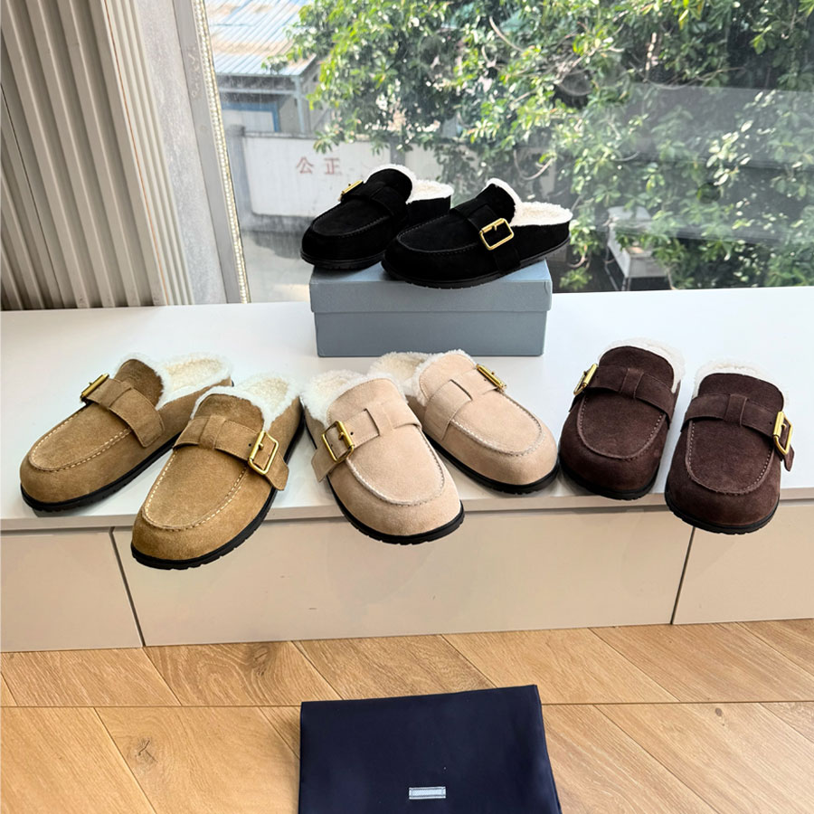 High quality new Suede Winter warm furry Fur slides Fluffy mules Slippers Flat Shearling sandals Wool Shoes Luxury Designer slides for womens Scuffs