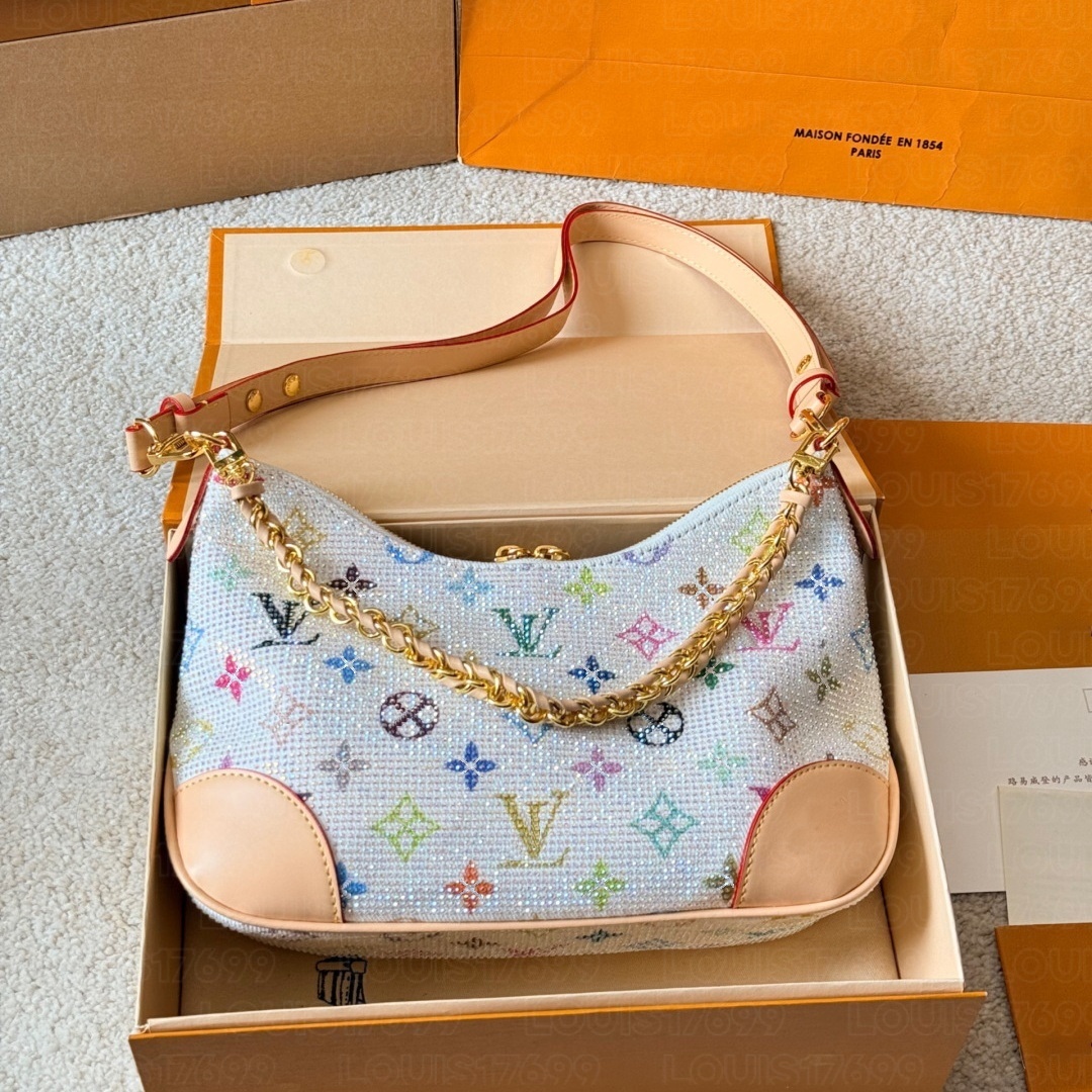 10a top Luxury New Women Retro Denim Crescent Hobo Handbag Embossed Monogram Pattern Silver Chain Adjustable Strap Ladies Casual Shoulder Bag b0699