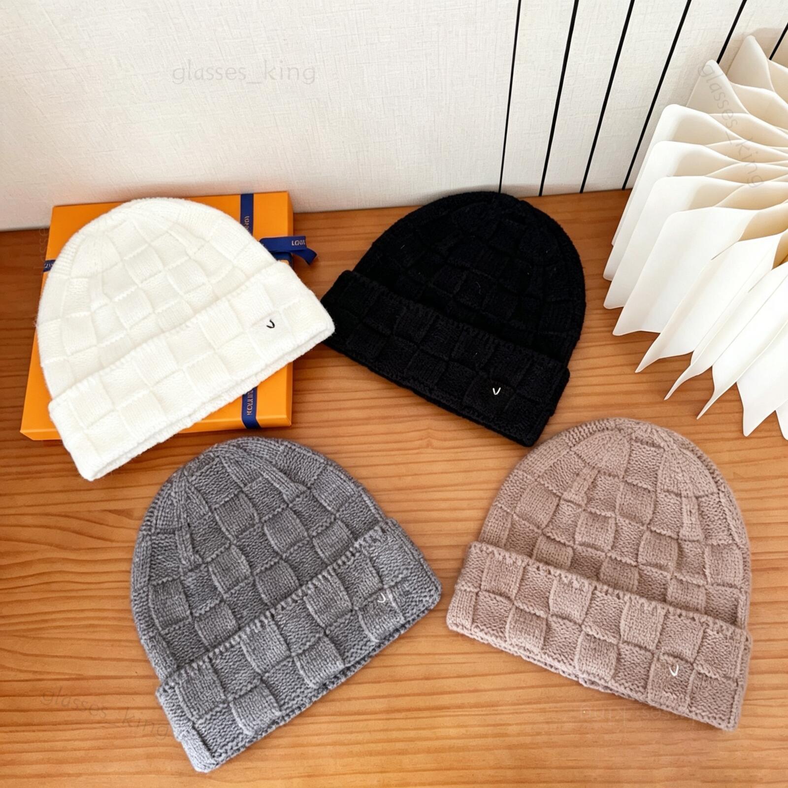Designer cap men bonnet for women winter hats brand knitwear solid high quality prevalent versatile beanie warm letter design hat Christmas