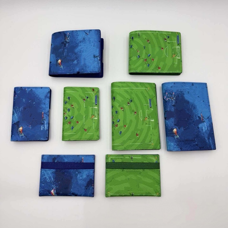 Elegant 26SS Sports Capsule wallet designer woman green blue card holder women luxury Soccer Field Print coin purse Travel Accessory xb1217