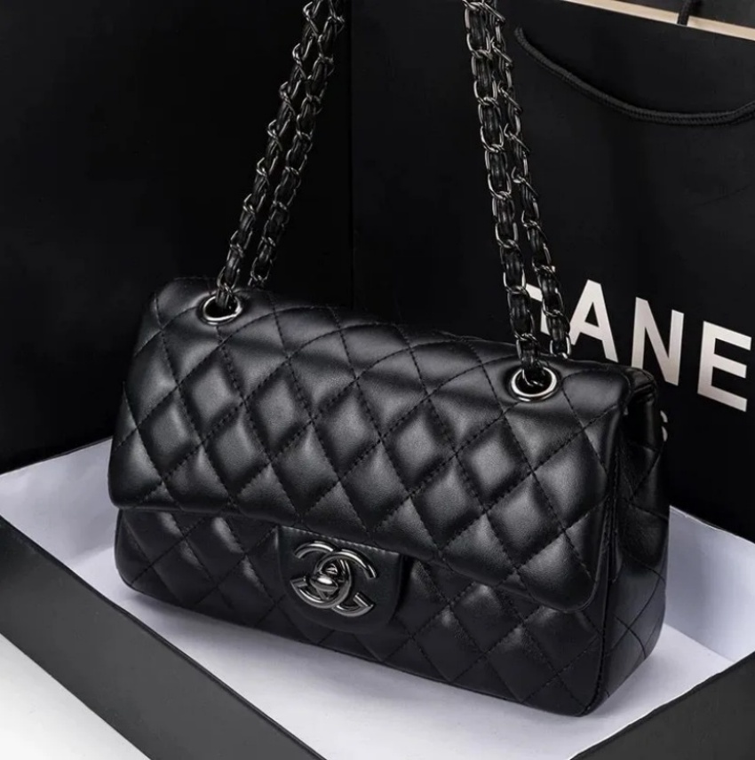 Designer bag Classic cc 25cmbag Plaid Flap Handbag Gold Silver Chain Leather letter Solid color Buckle Square Lady Messenger Bag Handbags Totes 61d
