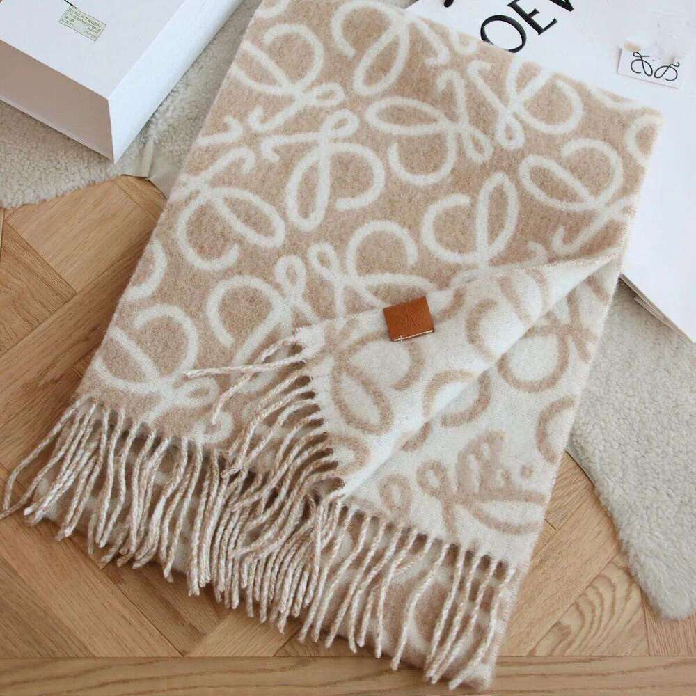 Designer Fashion Wool Scarves For Men Women Wraps Striped Letter Printed Couple Winter Warm Plush Scarf With Box