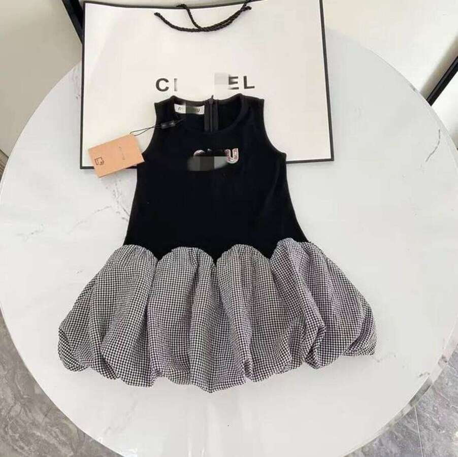 Baby Girl Romper Baby Girl Spring And Summer 2026 infant bodysuit New Styles: Girls' Camisole Lantern Children's Formal Princess Dresses T