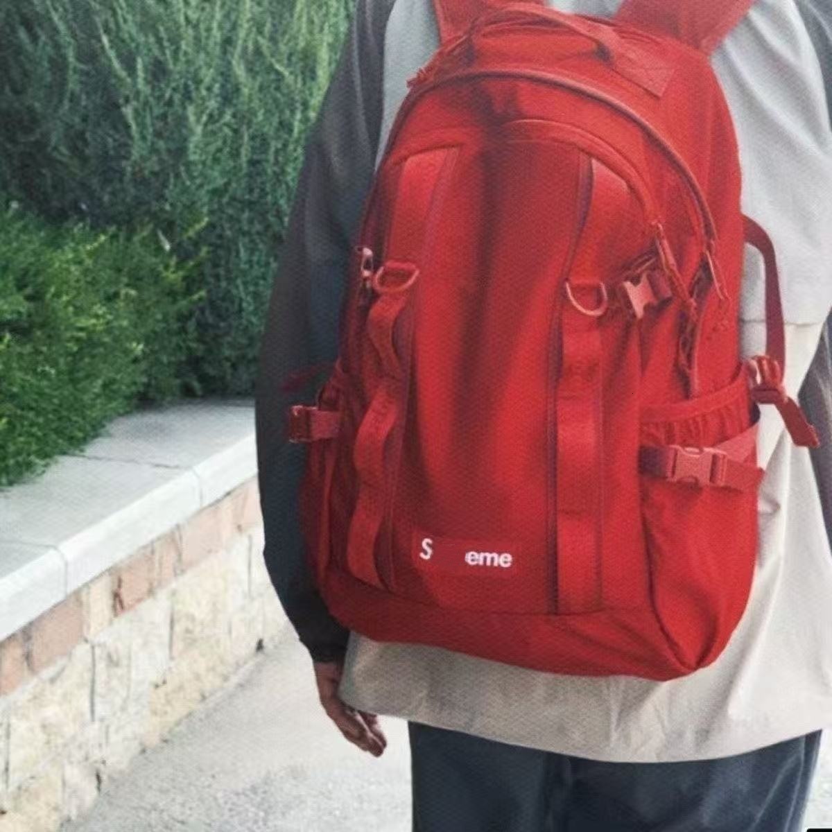 Designer Backpack Suprseme luxury sports handbags and wallets Fashion Brand Casual Canvas Outdoor Canvas Waist Bag Men's and Women's Cross