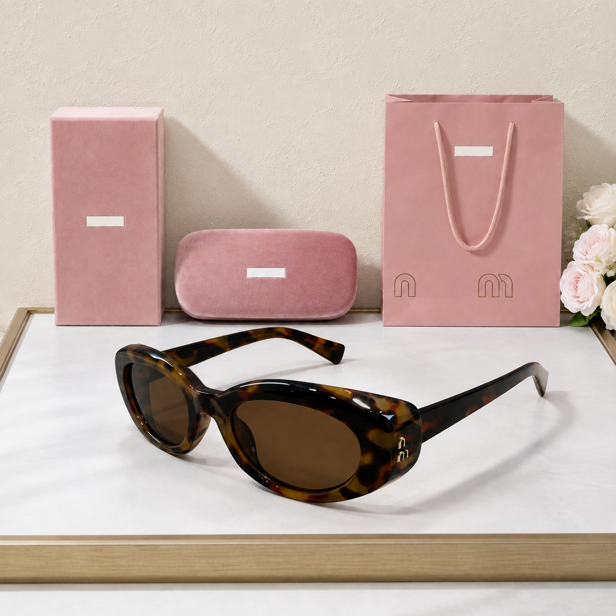 Luxury Designer Oval Sunglasses For Women Vintage High Quality 0583 New Style Fashion Shades Retro Y2K Eyewear UV400 Outdoor Sun Glasses feel888