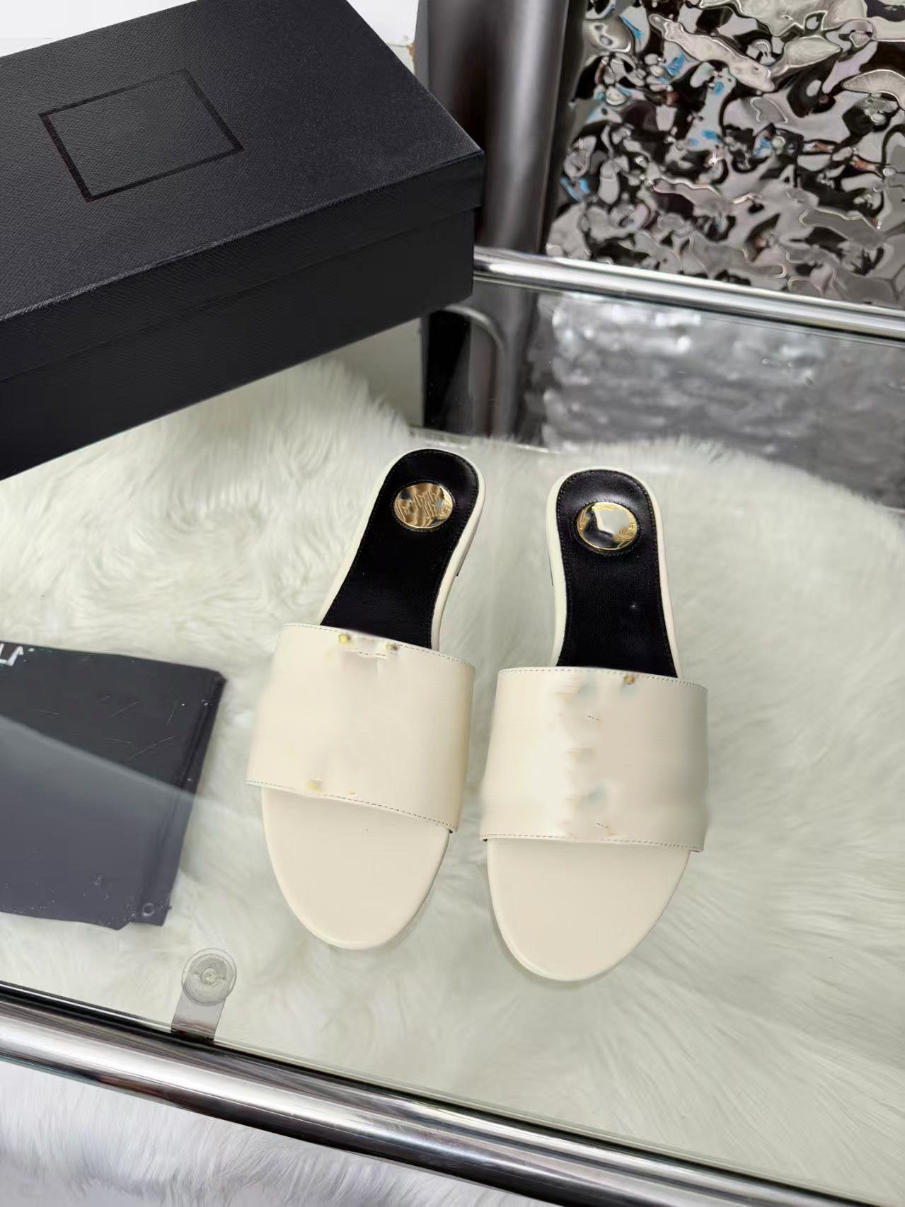 Sandales Master de nouveau design, chaussures à talons décontractées, nouvelles pantoufles