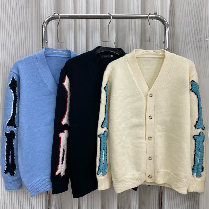Designer High quality Men's sweater cardigan button knit embroidered letters sweater woman sweater top Loose sweatshirt hooded Men clothing