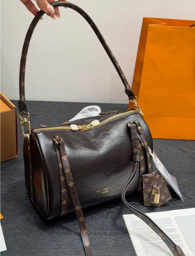 Designers bag luxurys bag Nylon Shoulder Bags high quality express Handbags Bestselling wallet women brand crossbody