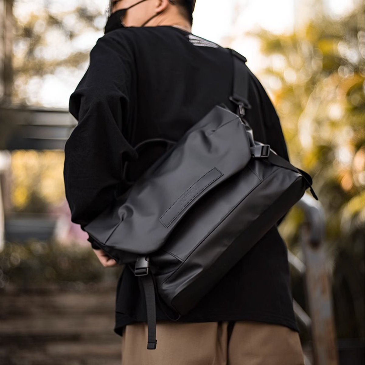 Trendy Luxury Men Postman Messenger Tote Bag Versatile Simple Black Soft Leather Single Shoulder Crossbody Backpack Outdoor Cycling Casual Business