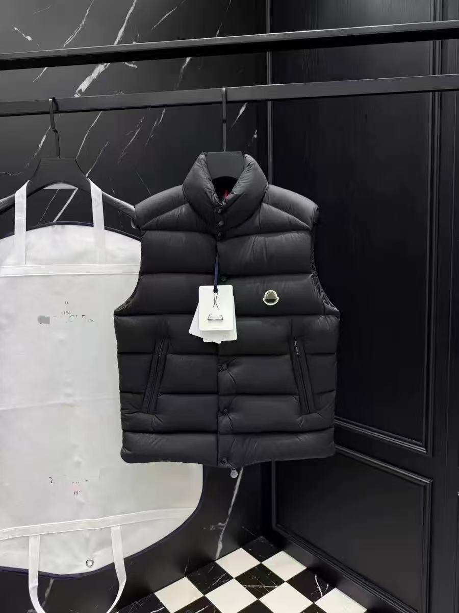 2026 Newest Released Vest Detachable Hood and Sleeves Down Vest, Two-Way Wear Puffer Gilet Designer Body Warmer Mens Gilet Winter Vest Jacket Thicke