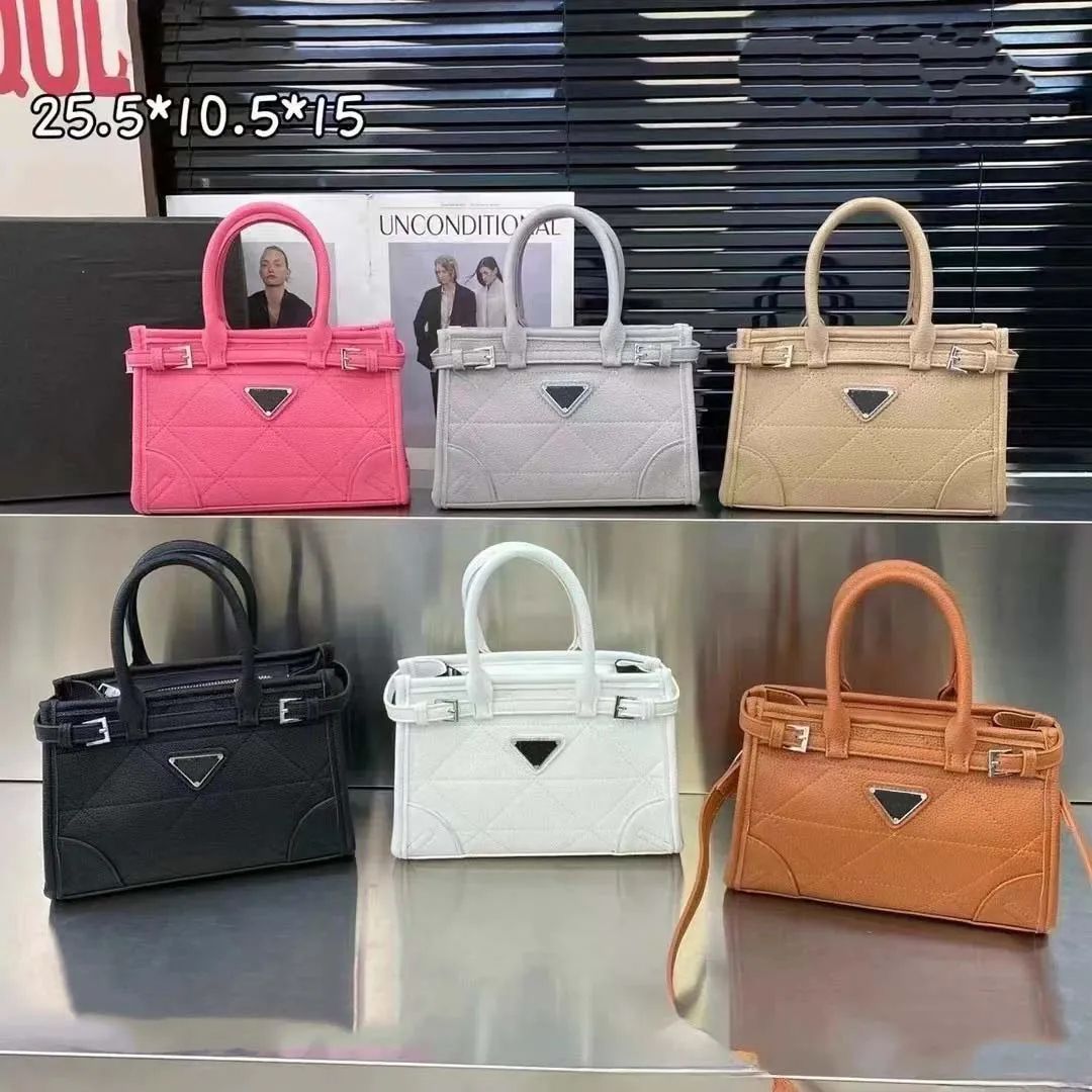 Designer Bag 2026 Tote Beach Small Size Handbag Inspired By New Style Motorcycle And Top Handle S For Daily Outfits Luxury Storage Bag