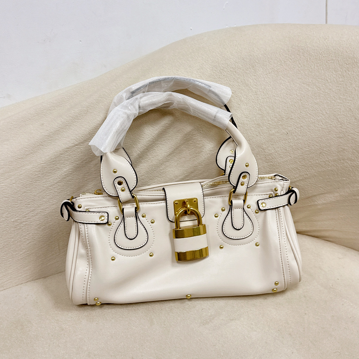 Luxury Designer Luxury 2026 New Large Capacity Designer Tote Bag Spicy Girls Retro Lock Single Shoulder Handbag For Women
