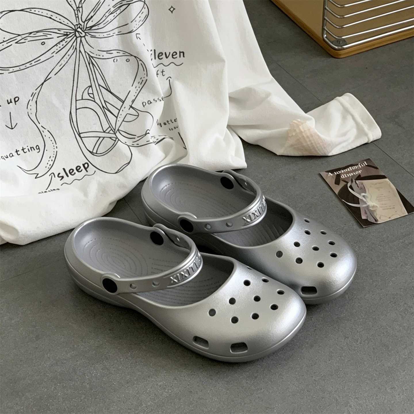 Sophisticated silver ballet-style Mary Jane Korean-style versatile slip-on anti-slip mid-foot hole summer women's shoes