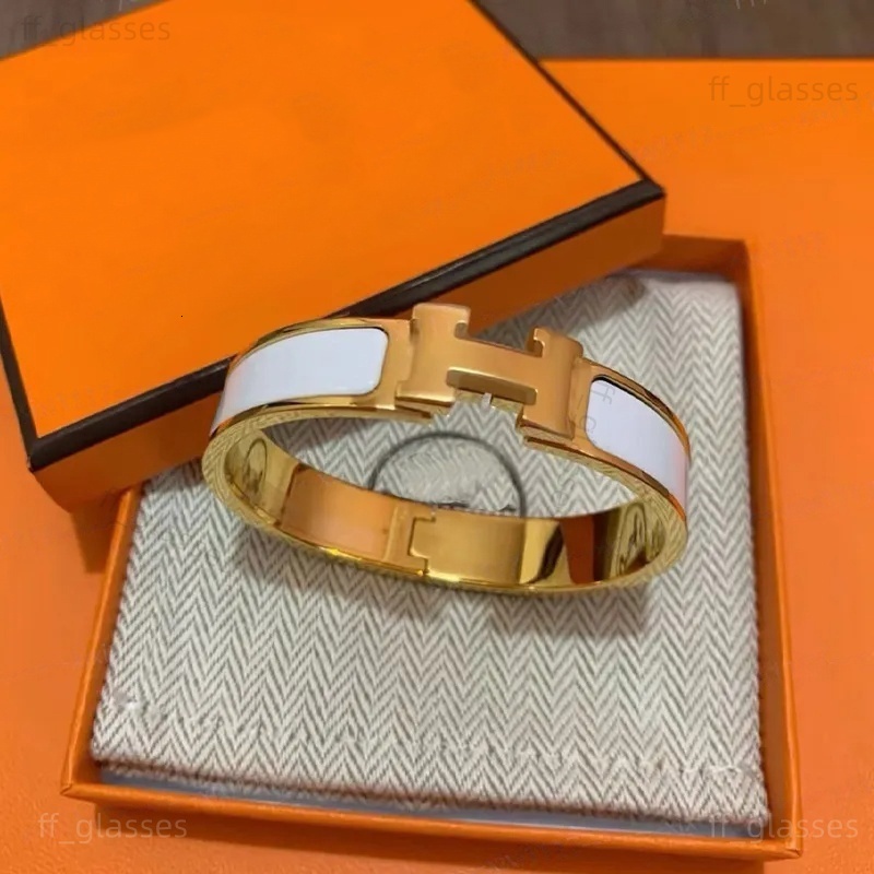 Luxury Designer Jewelry Classic Letter Bracelet jewlery designer for women men 18k Rose Gold Silver Tri Colour Bangle high quality jewelry 12mm wide