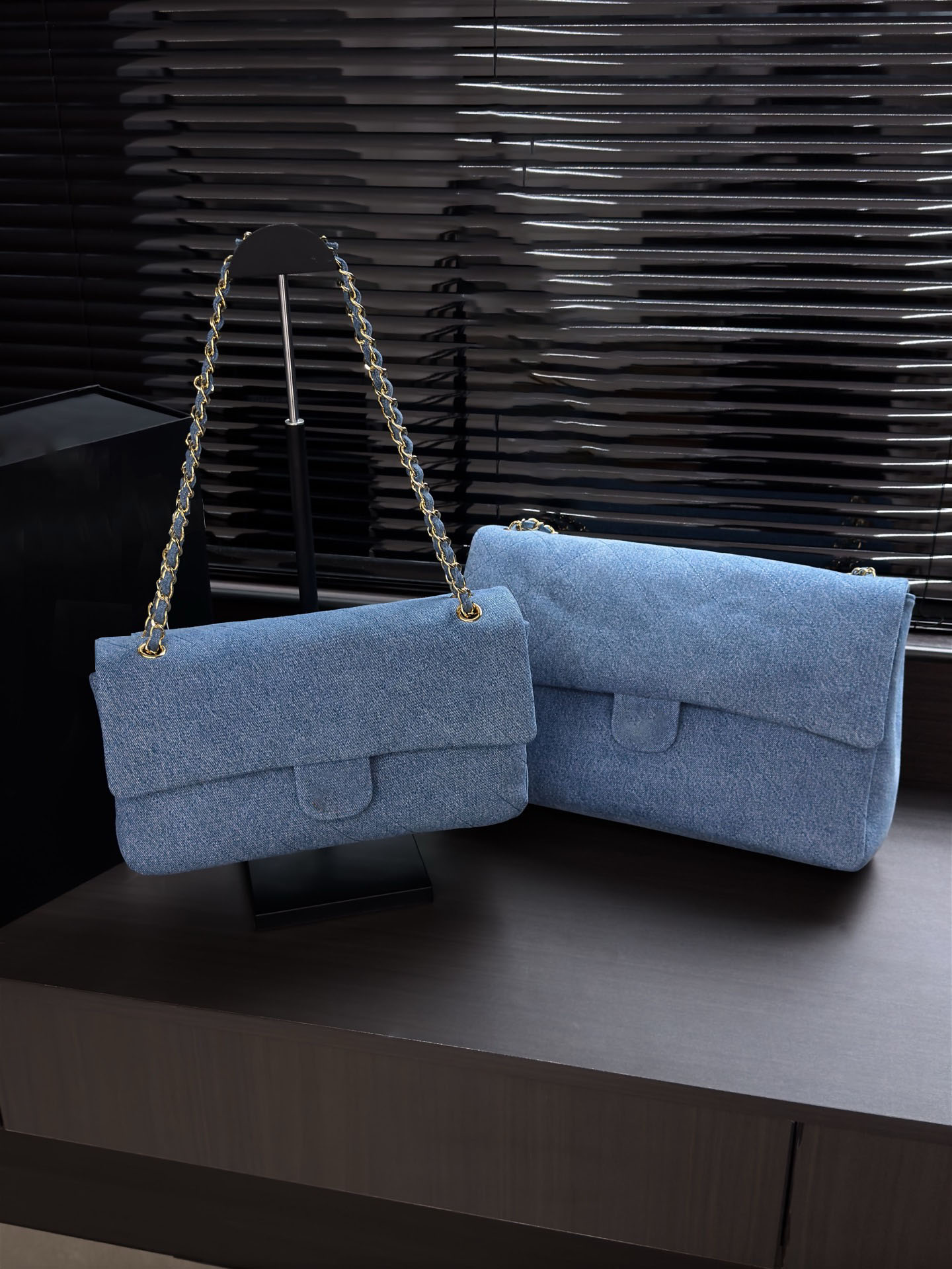 Fashionable Large-Capacity Single-Shoulder Crossbody Bag for Women, New Autumn Simple Casual Handbag, Retro Textured PU Bucket Bag, Trendy with Box