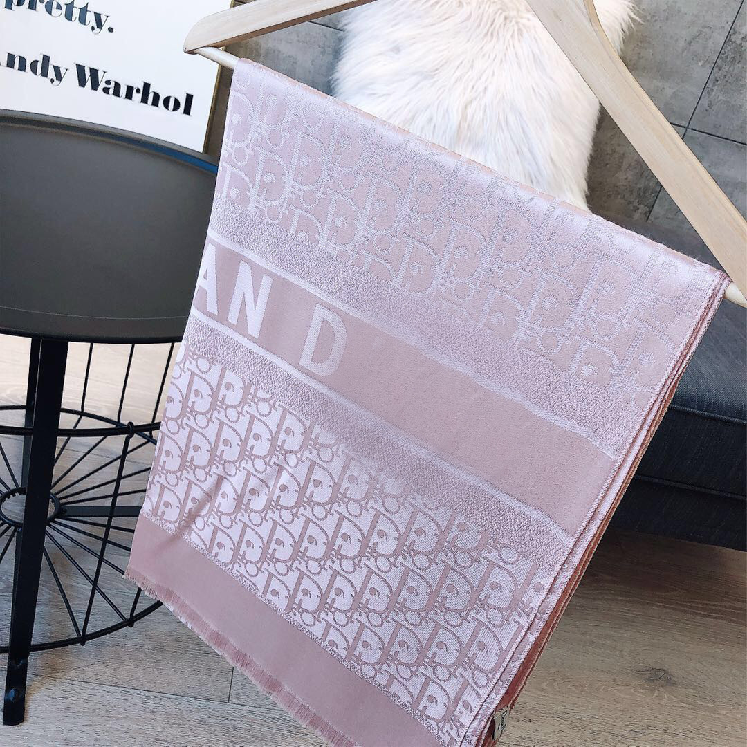 Designer Letter Pattern Scarf Women Luxury Jacquard Shawl Wrap Soft Fashion Neck Scarf Elegant Ladies Gift for Spring Autumn Winter