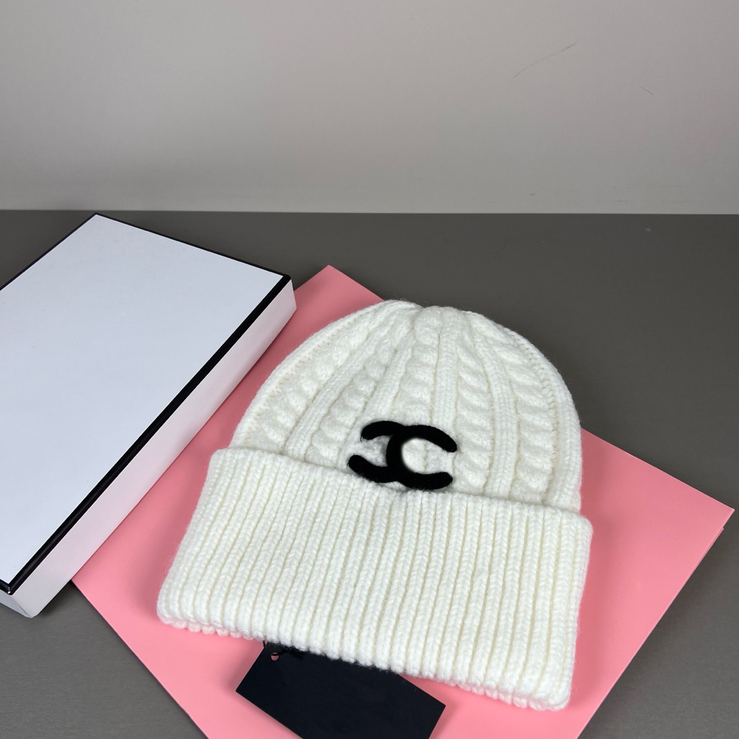 pour les femmes gentilles hiver bonnet chapeau confiant mystérieux doux designer laine tricoté pâte frite torsions lettre petit logo classique ho